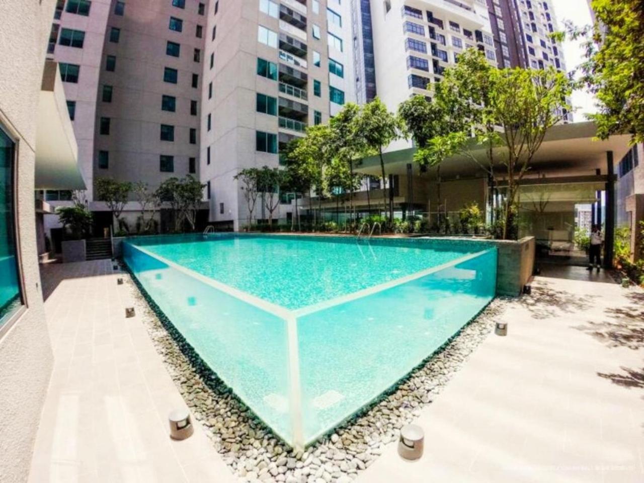 Summer Suites Klcc By Apartx Kuala Lumpur Exteriör bild